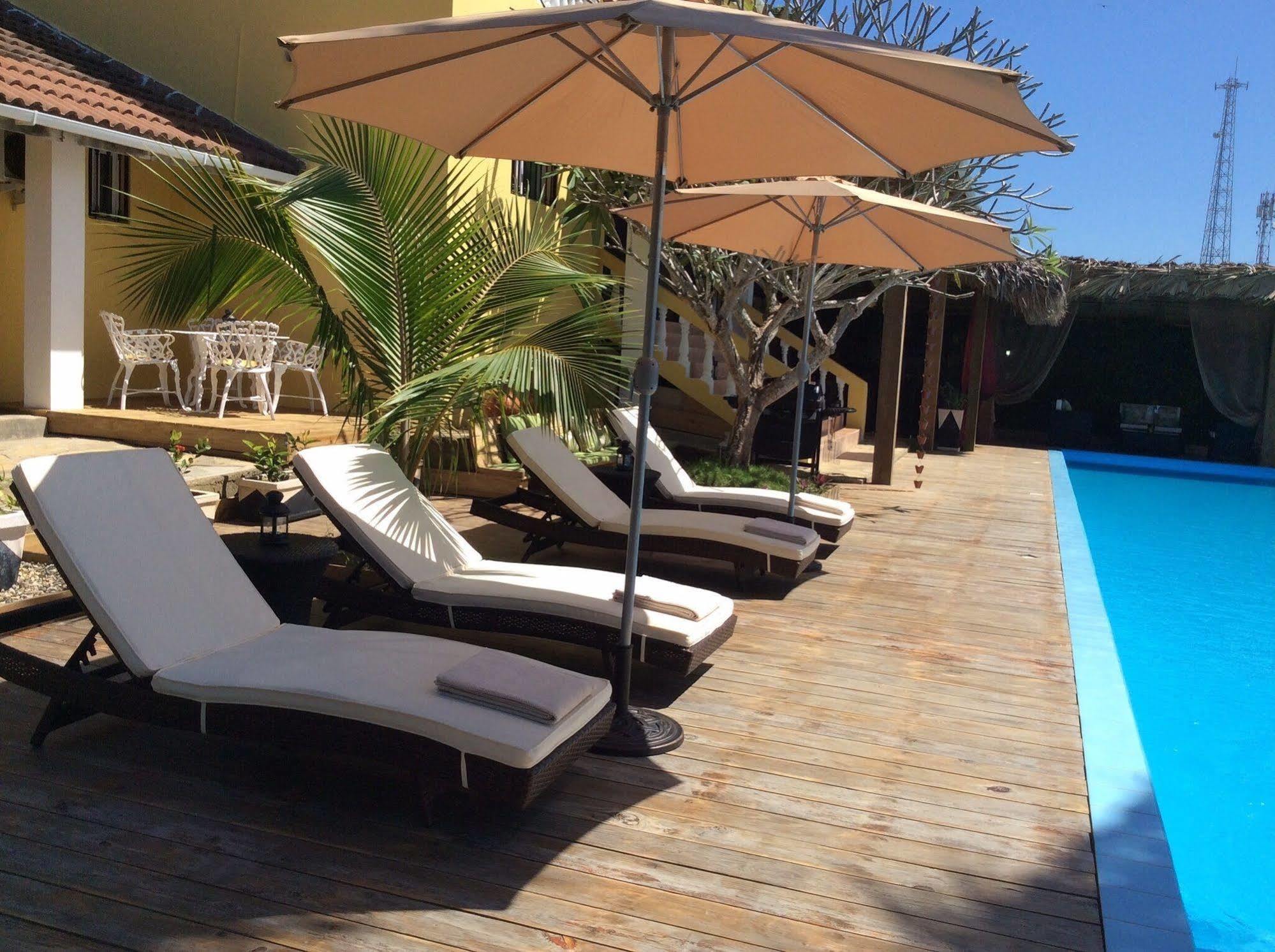 Casa Lilly Bed & Breakfast Cabarete Exterior photo