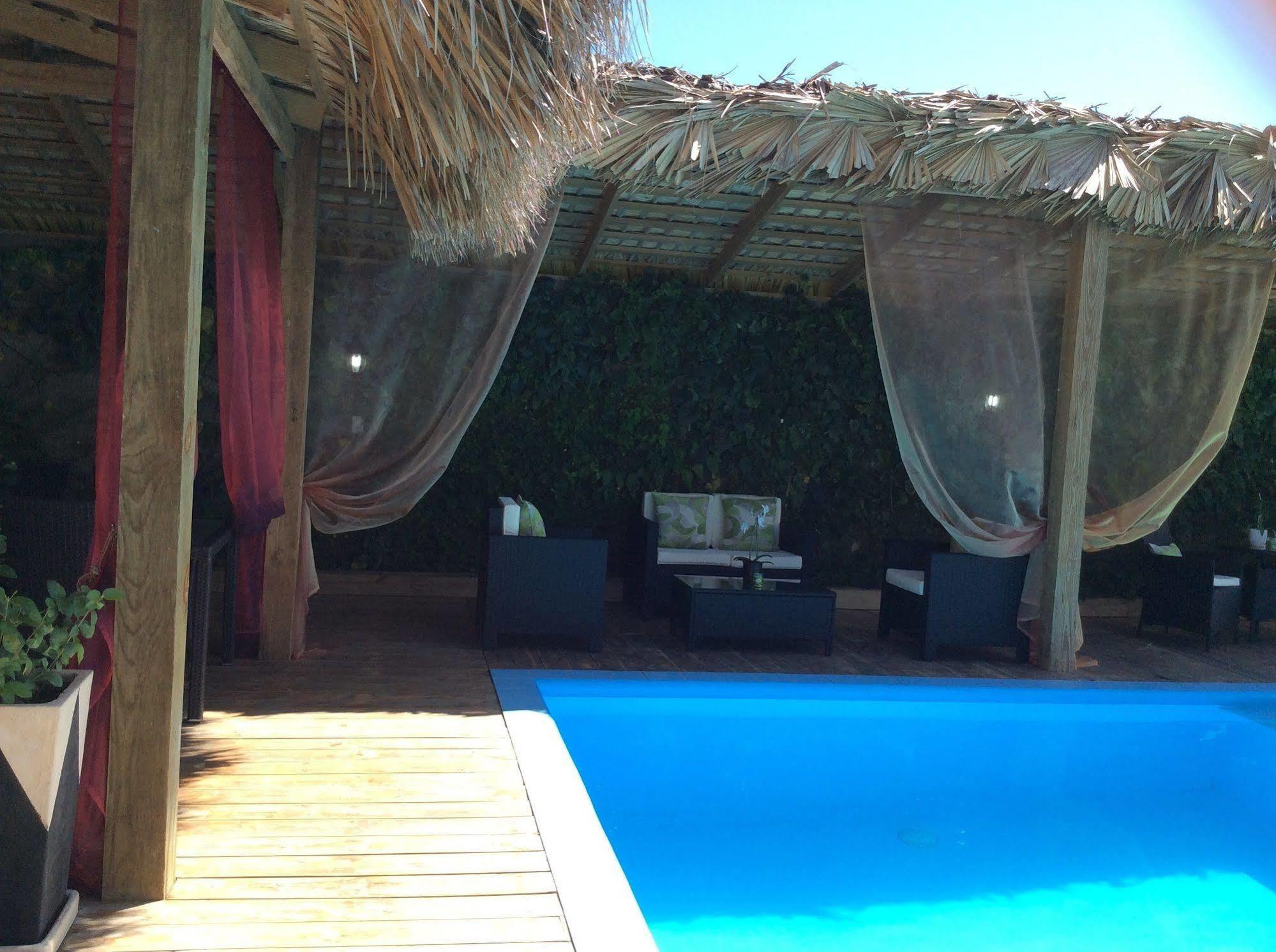 Casa Lilly Bed & Breakfast Cabarete Exterior photo