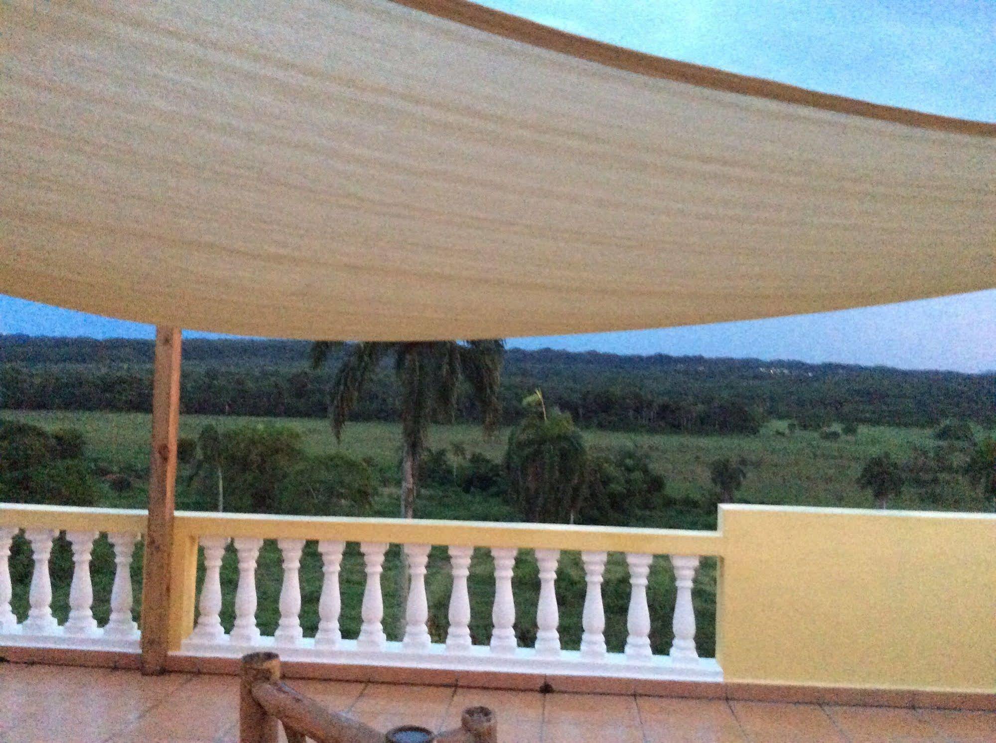 Casa Lilly Bed & Breakfast Cabarete Exterior photo
